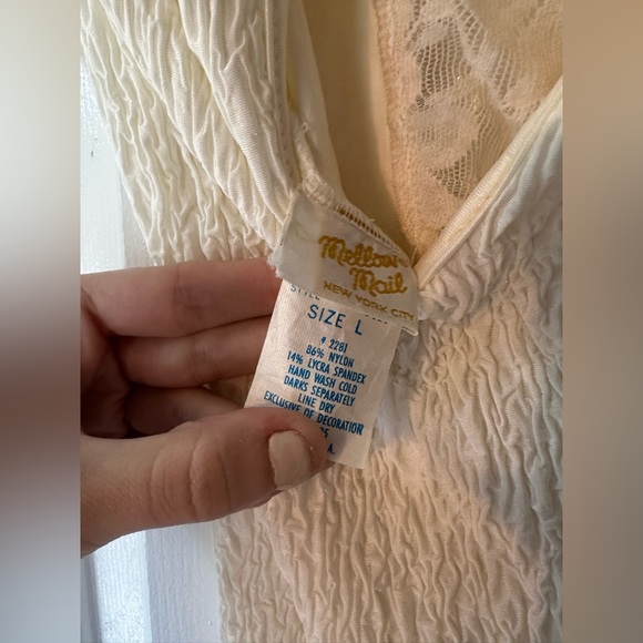 Vintage 1980s Lace Bodycon Dress - Picture 9 of 11